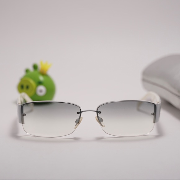 Chanel Sunglasses - Picture 2 of 10